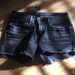 Levi’s short